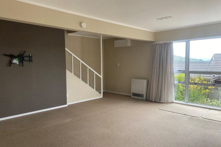 Photo of property in 3 Kate Way, Karori, Wellington, 6012