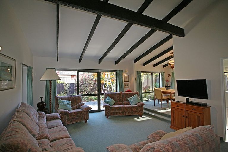 Photo of property in 10b Wedgewood Avenue, Cashmere, Christchurch, 8022