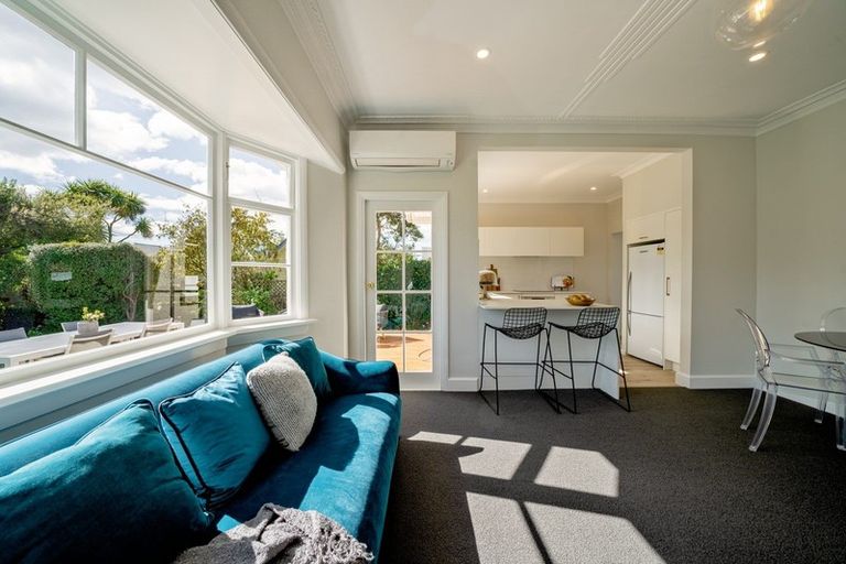 Photo of property in 211a Bay View Road, Saint Clair, Dunedin, 9012