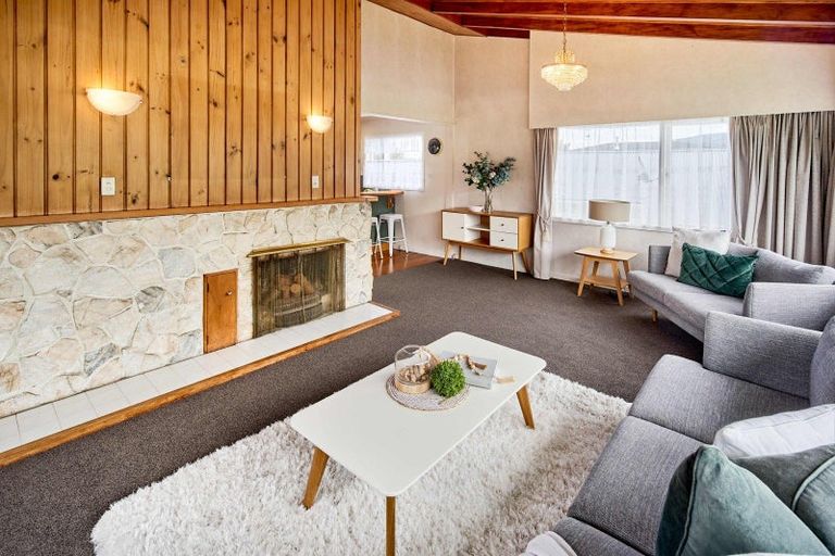 Photo of property in 3 Mcleod Street, Elderslea, Upper Hutt, 5018