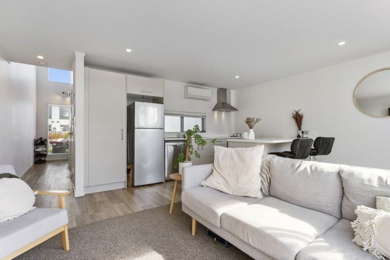 Photo of property in 31 Reynolds Place, Papamoa Beach, Papamoa, 3118