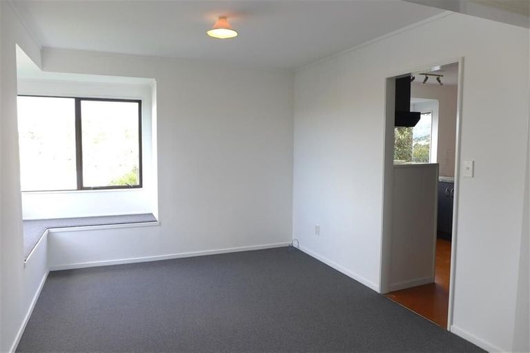 Photo of property in 25 Miriam Corban Heights, Henderson, Auckland, 0612