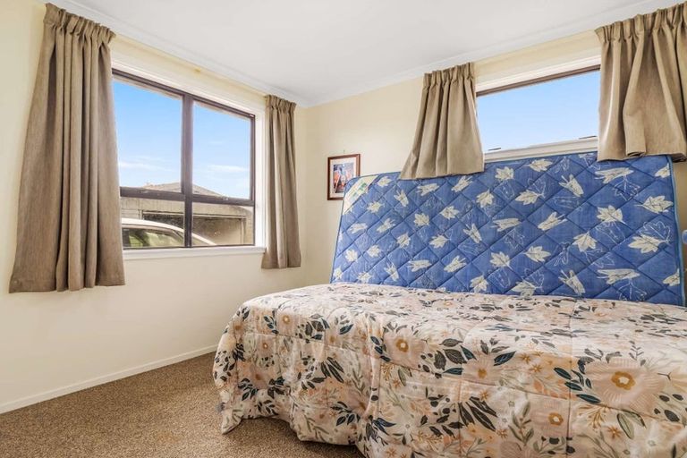 Photo of property in 18 Kowhai Avenue, Edgecumbe, 3120