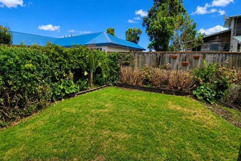 Photo of property in 18a Russell Drive, Oakura, 4314