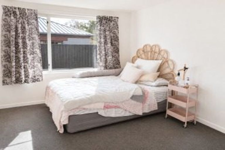 Photo of property in 1/91 Mandeville Street, Riccarton, Christchurch, 8011
