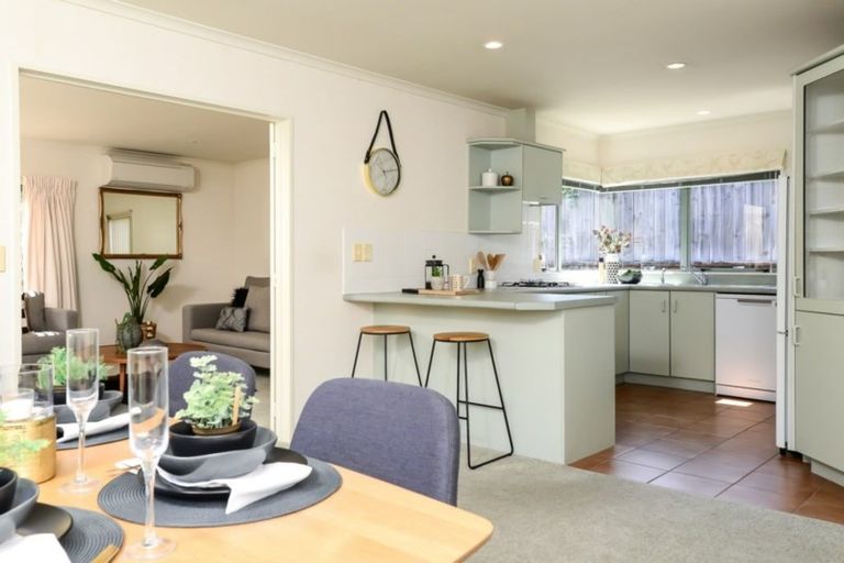 Photo of property in 4 Melfort Place, Nawton, Hamilton, 3200