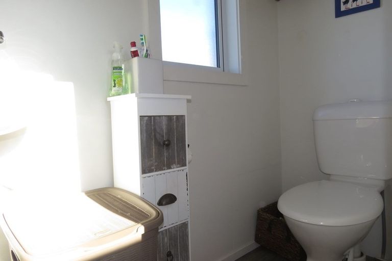 Photo of property in 123 School Road, Te Horo, Otaki, 5582