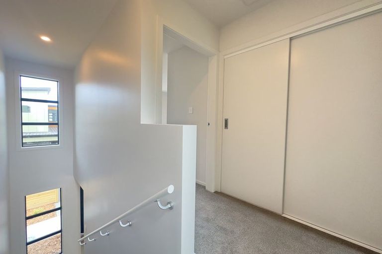 Photo of property in 20/7 Johnston Grove, Taita, Lower Hutt, 5011