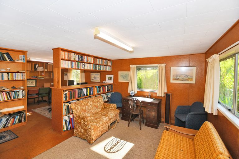 Photo of property in 61 Goat Island Road, Leigh, 0985