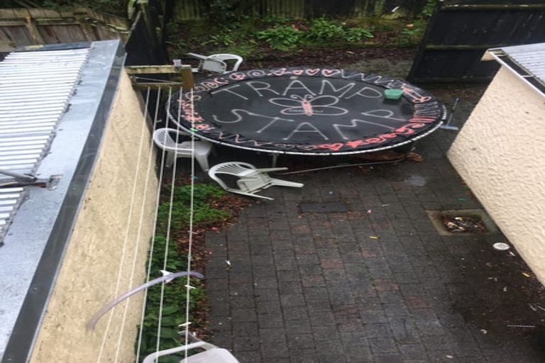 Photo of property in 74 Dundas Street, North Dunedin, Dunedin, 9016