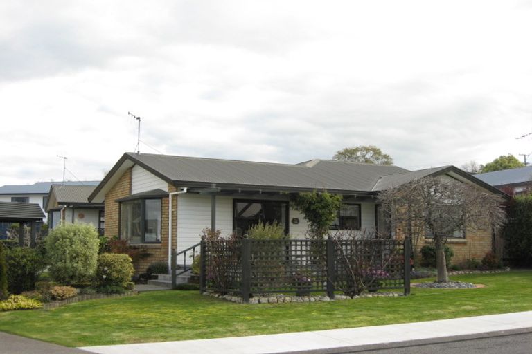 Photo of property in 6a Abbot Avenue, Waipawa, 4210