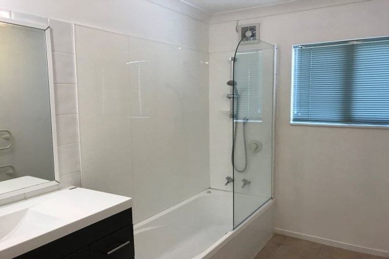 Photo of property in 4/7 Robins Road, Judea, Tauranga, 3110