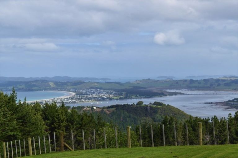 Photo of property in 253 Rodney Road, Whangateau, Warkworth, 0985