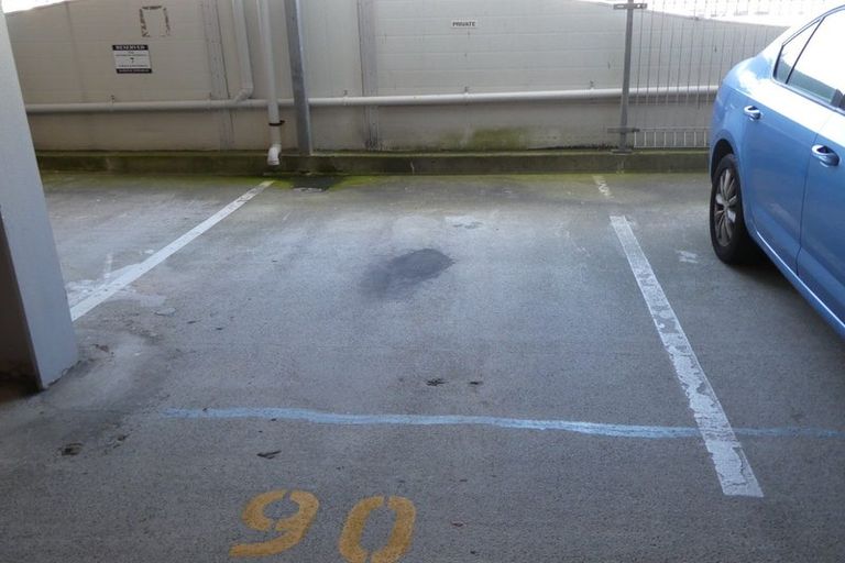 Photo of property in Hb Apartments, 8/3 Holland Street, Te Aro, Wellington, 6011