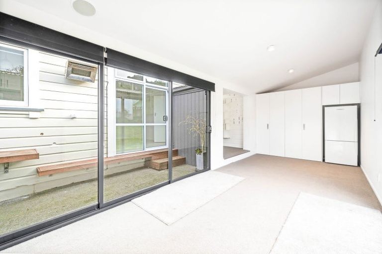 Photo of property in 17 Rotherham Terrace, Miramar, Wellington, 6022