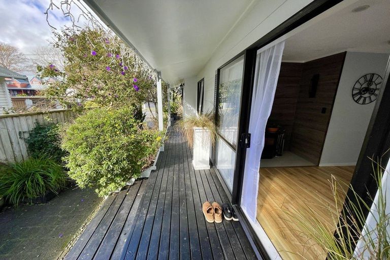 Photo of property in 2/12 Norfolk Street, Regent, Whangarei, 0112