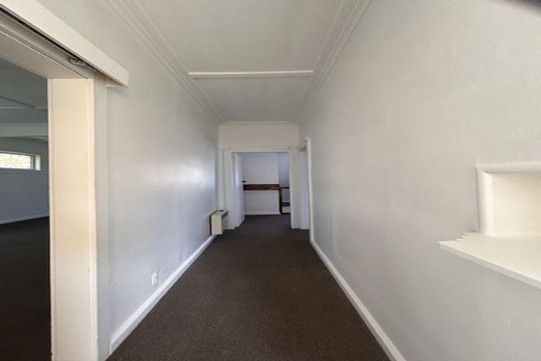 Photo of property in 2 Cambridge Street, Gonville, Whanganui, 4501