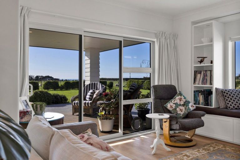 Photo of property in 60 Turangi Road, Motunui, Waitara, 4383