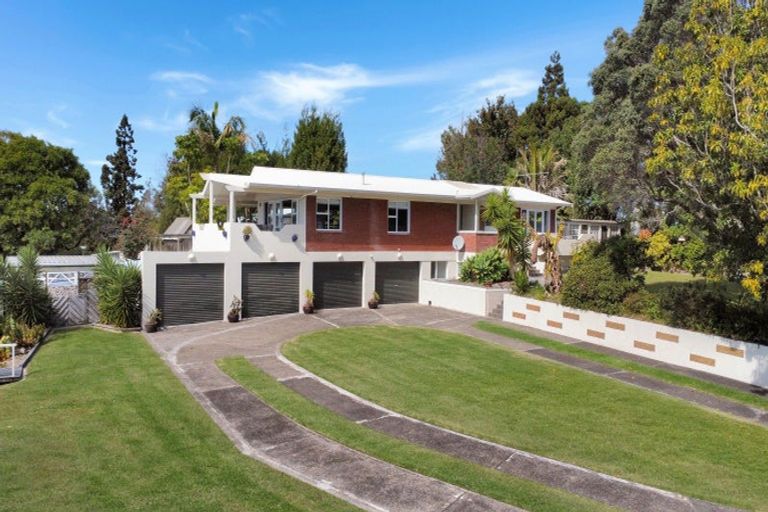 Photo of property in 92 Paparoa Road, Wainui, Opotiki, 3198