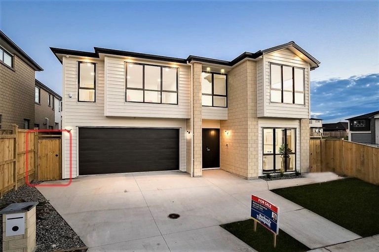 Photo of property in 27 Tir Conaill Avenue, Flat Bush, Auckland, 2019