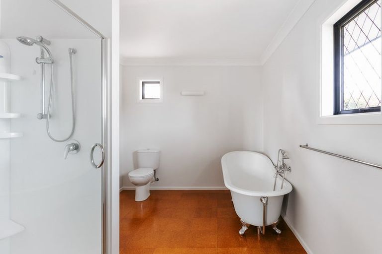 Photo of property in 36 Smiths Road, Matua, Tauranga, 3110