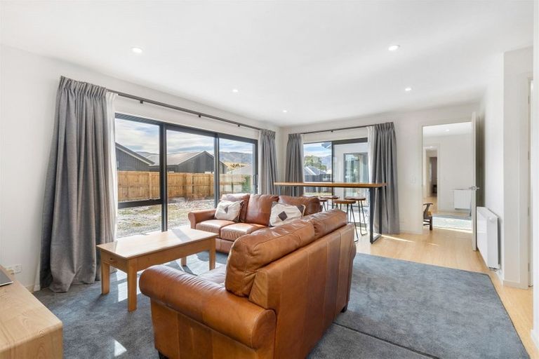 Photo of property in Luggate Park, 11 Cooper Crescent, Luggate, Cromwell, 9383