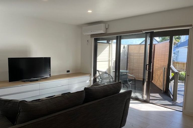Photo of property in 11 Marendellas Drive, Bucklands Beach, Auckland, 2014