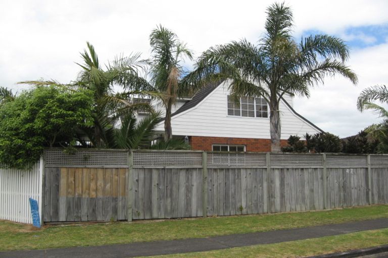 Photo of property in 47 Evanda Crescent, Conifer Grove, Takanini, 2112