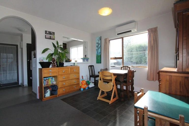 Photo of property in 1/6 Shera Street, Acacia Bay, Taupo, 3330