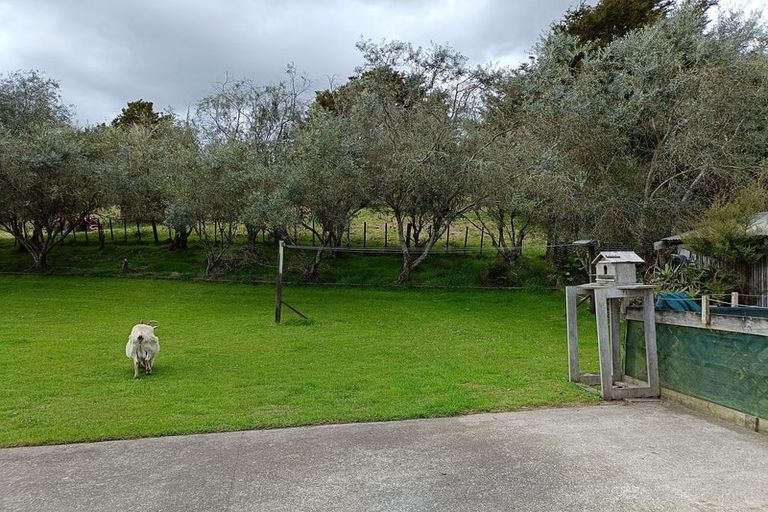 Photo of property in 1890 Kaipara Coast Highway, Kaukapakapa, Warkworth, 0984