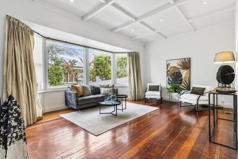 Photo of property in 52 St Vincent Avenue, Remuera, Auckland, 1050