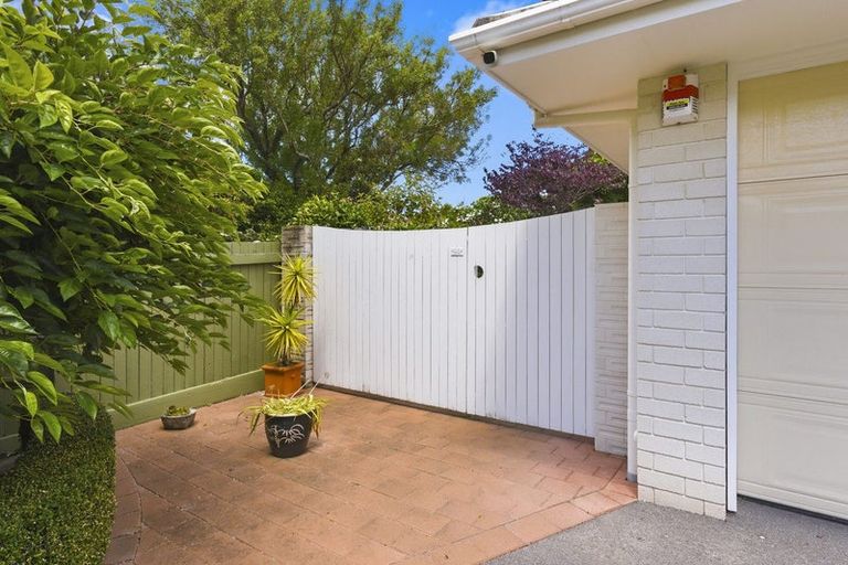 Photo of property in 9 Maple Lane, Waikanae, 5036