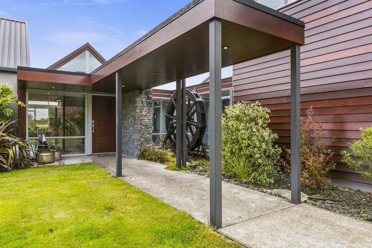 Photo of property in 66 Wingatui Road, Mosgiel, 9024