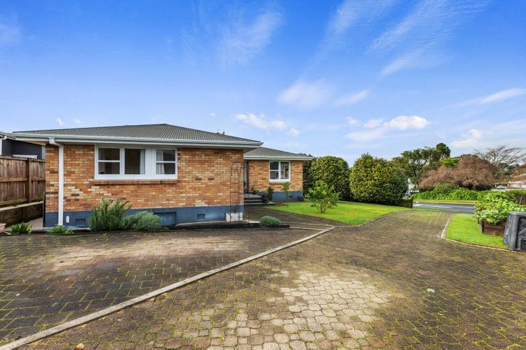 Photo of property in 1 The Drive, Brookfield, Tauranga, 3110