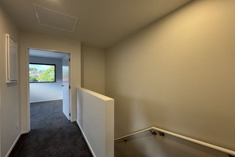 Photo of property in 6/42 Brandon Road, Glen Eden, Auckland, 0602