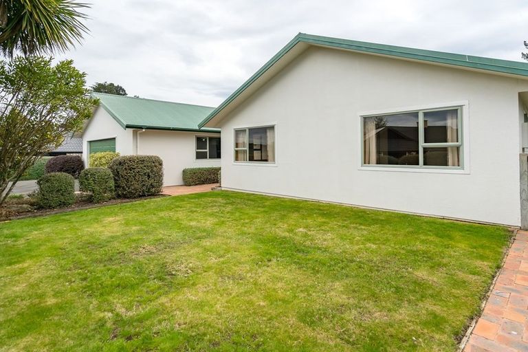 Photo of property in 7 Freeman Close, Abbotsford, Dunedin, 9018