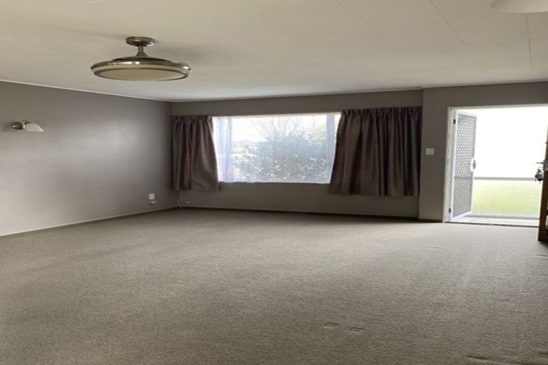 Photo of property in 3/302 Sylvan Road, Parkvale, Hastings, 4122