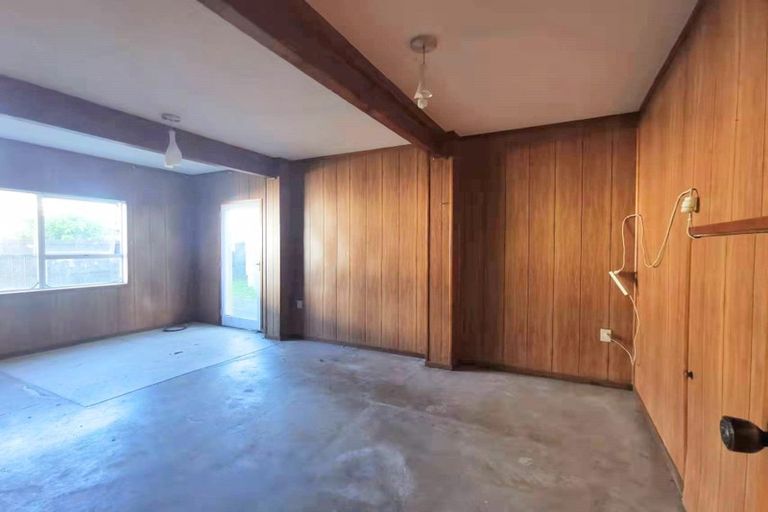 Photo of property in 59 Priestley Drive, Bucklands Beach, Auckland, 2014