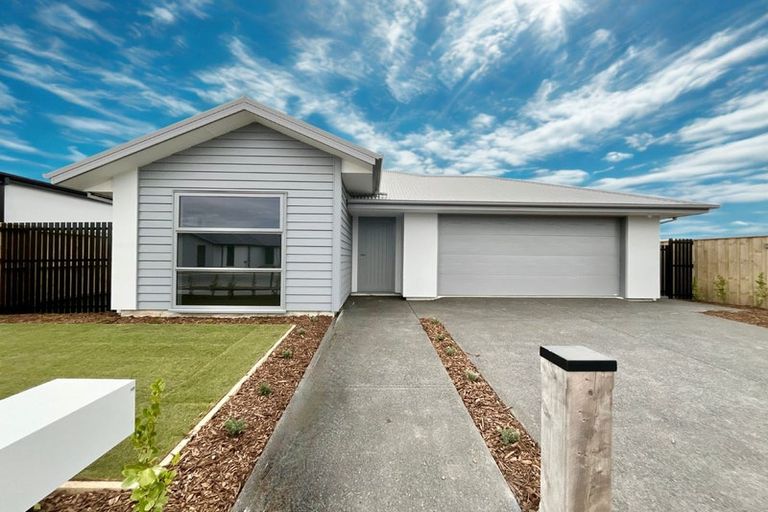 Photo of property in 124 Jean Archie Drive, Rolleston, 7614