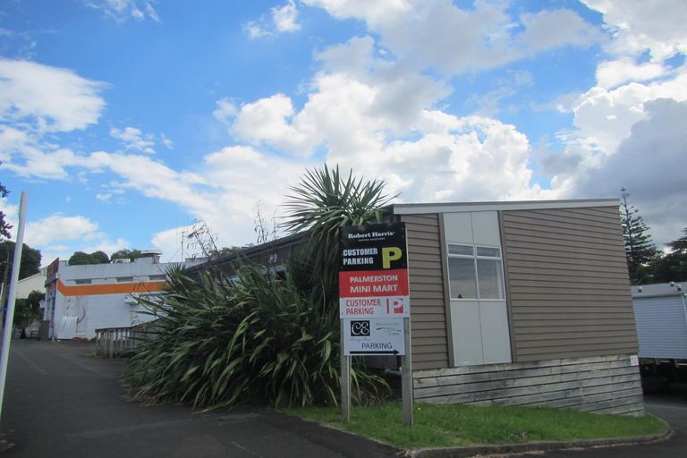Photo of property in 80 Palmerston Road, Birkenhead, Auckland, 0626