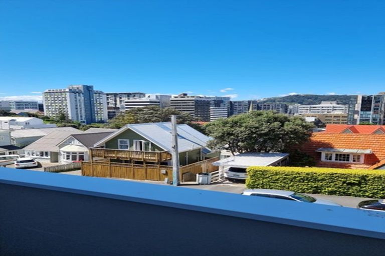 Photo of property in 330b The Terrace, Te Aro, Wellington, 6011