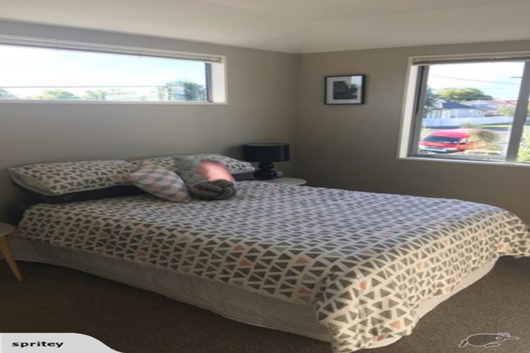 Photo of property in 94 Packe Street, Edgeware, Christchurch, 8013