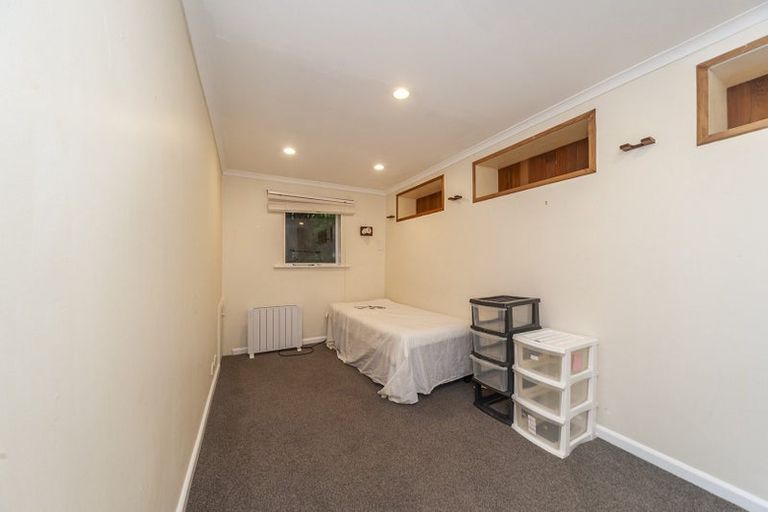 Photo of property in 196 Townsend Road, Miramar, Wellington, 6022