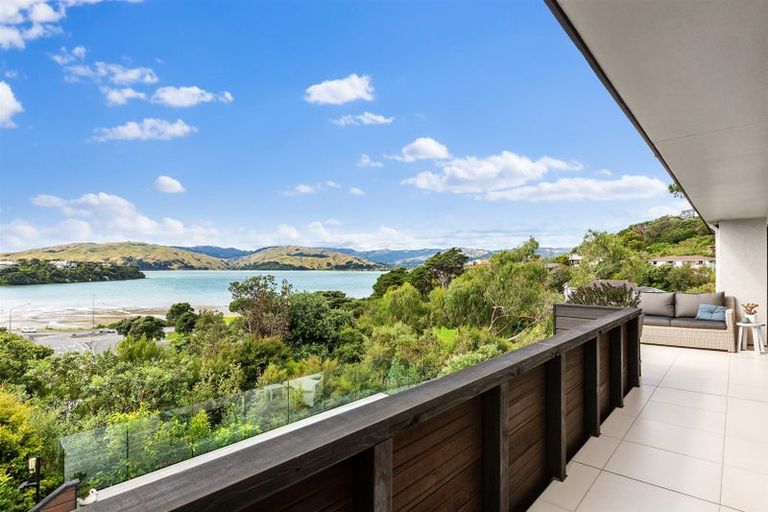 Photo of property in 26 Postgate Drive, Whitby, Porirua, 5024