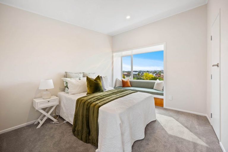 Photo of property in 34 Bucklands Beach Road, Bucklands Beach, Auckland, 2012