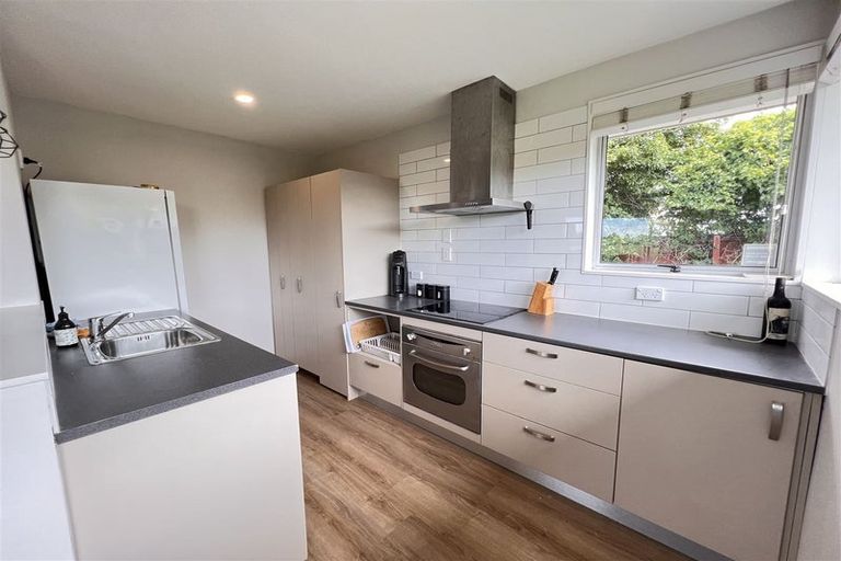 Photo of property in 2/6 Sycamore Lane, Sockburn, Christchurch, 8042