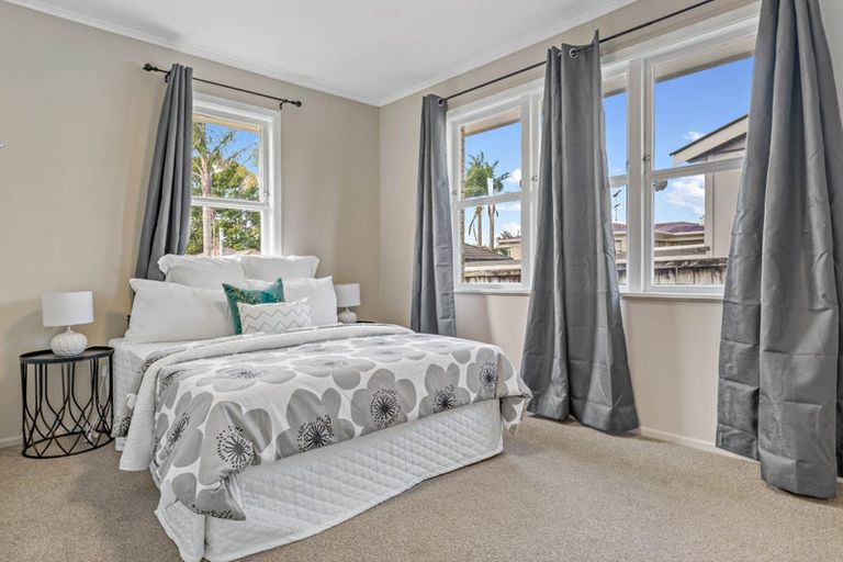 Photo of property in 20 Collie Road, Pukekohe, 2120