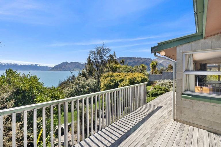 Photo of property in 150 Lakeview Terrace, Lake Hawea, Wanaka, 9382
