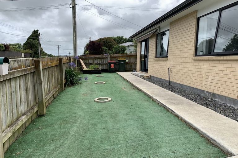 Photo of property in 98b Weraroa Road, Levin, 5510