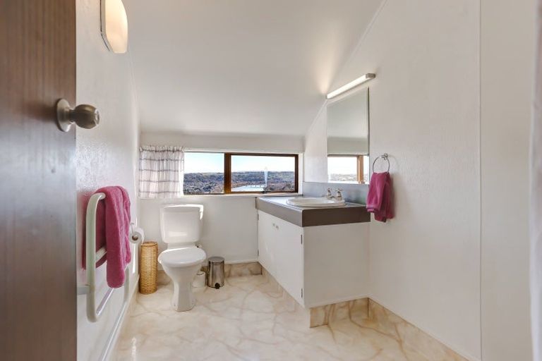 Photo of property in 11 Hipango Terrace, Durie Hill, Whanganui, 4500